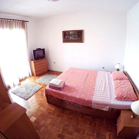 Blue City Apartment'S Repic Biograd Na Moru Buitenkant foto