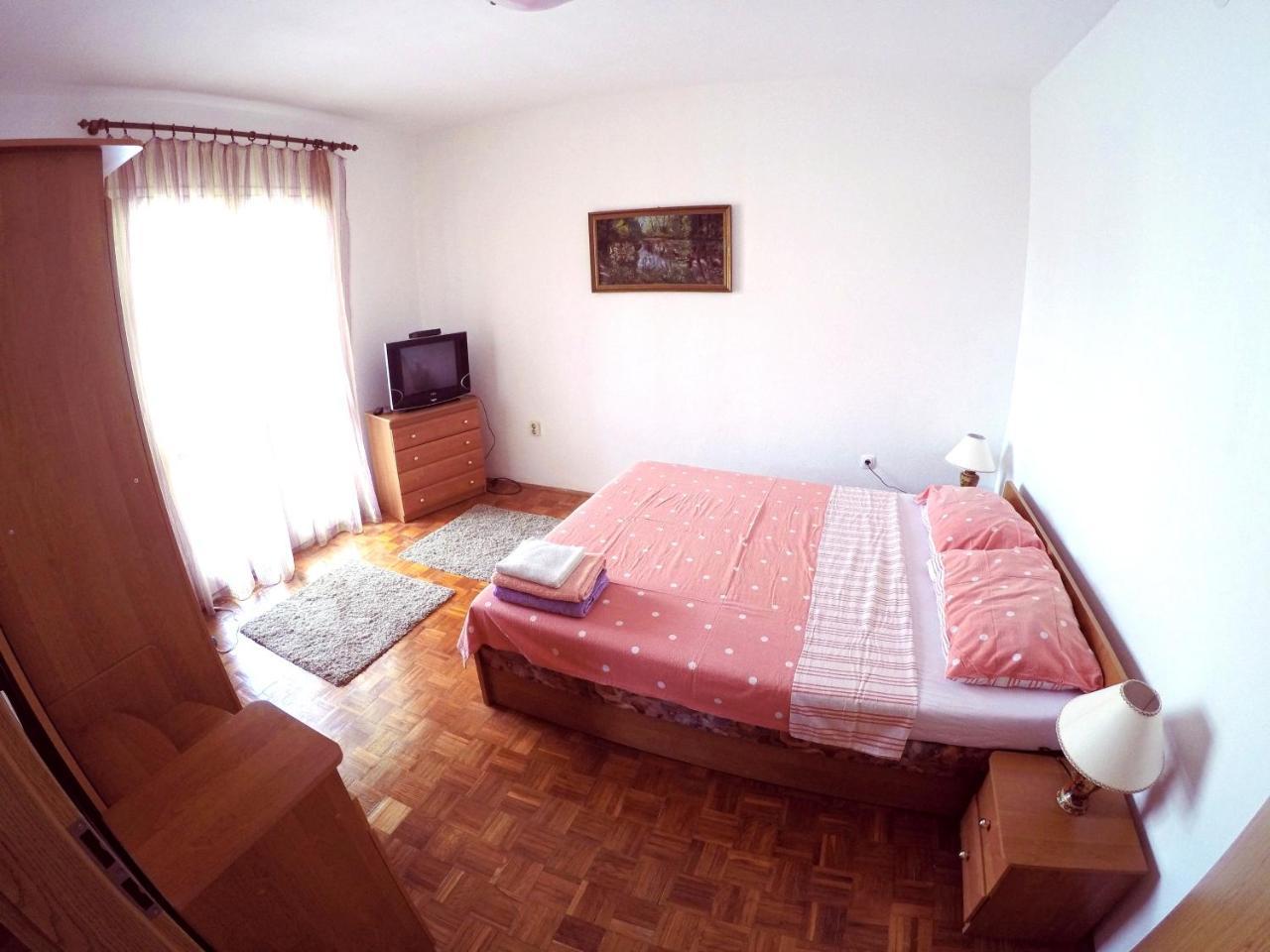 Blue City Apartment'S Repic Biograd Na Moru Buitenkant foto