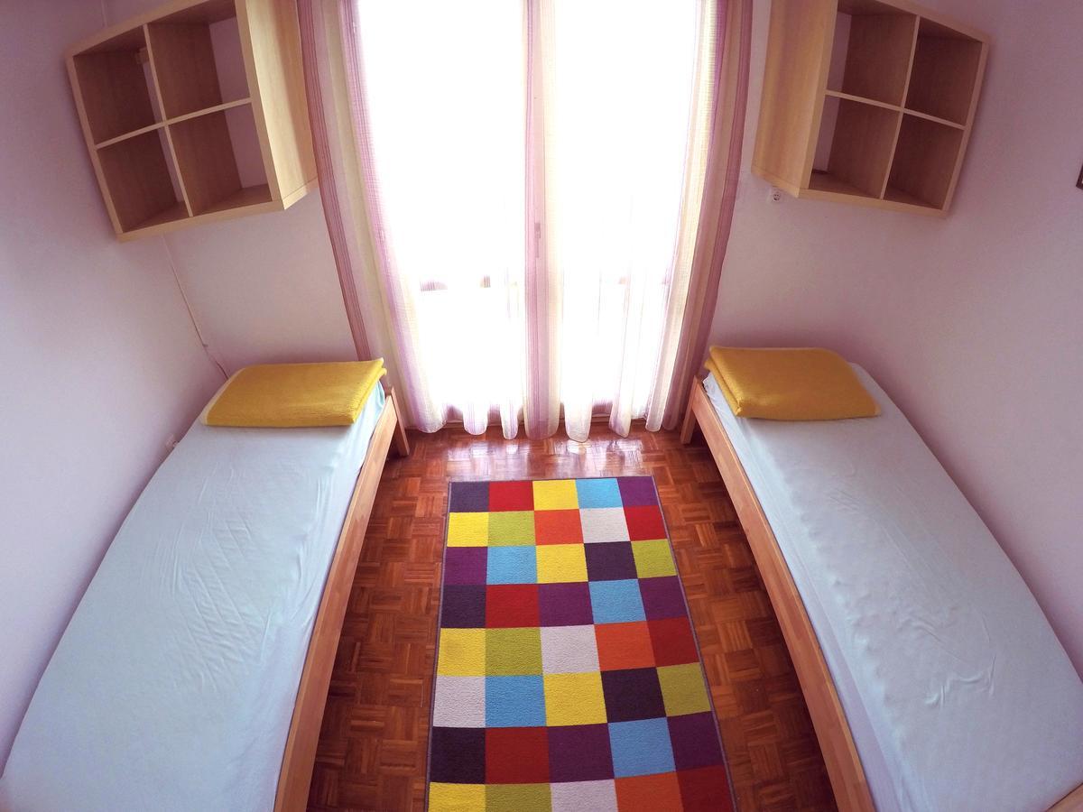 Blue City Apartment'S Repic Biograd Na Moru Buitenkant foto